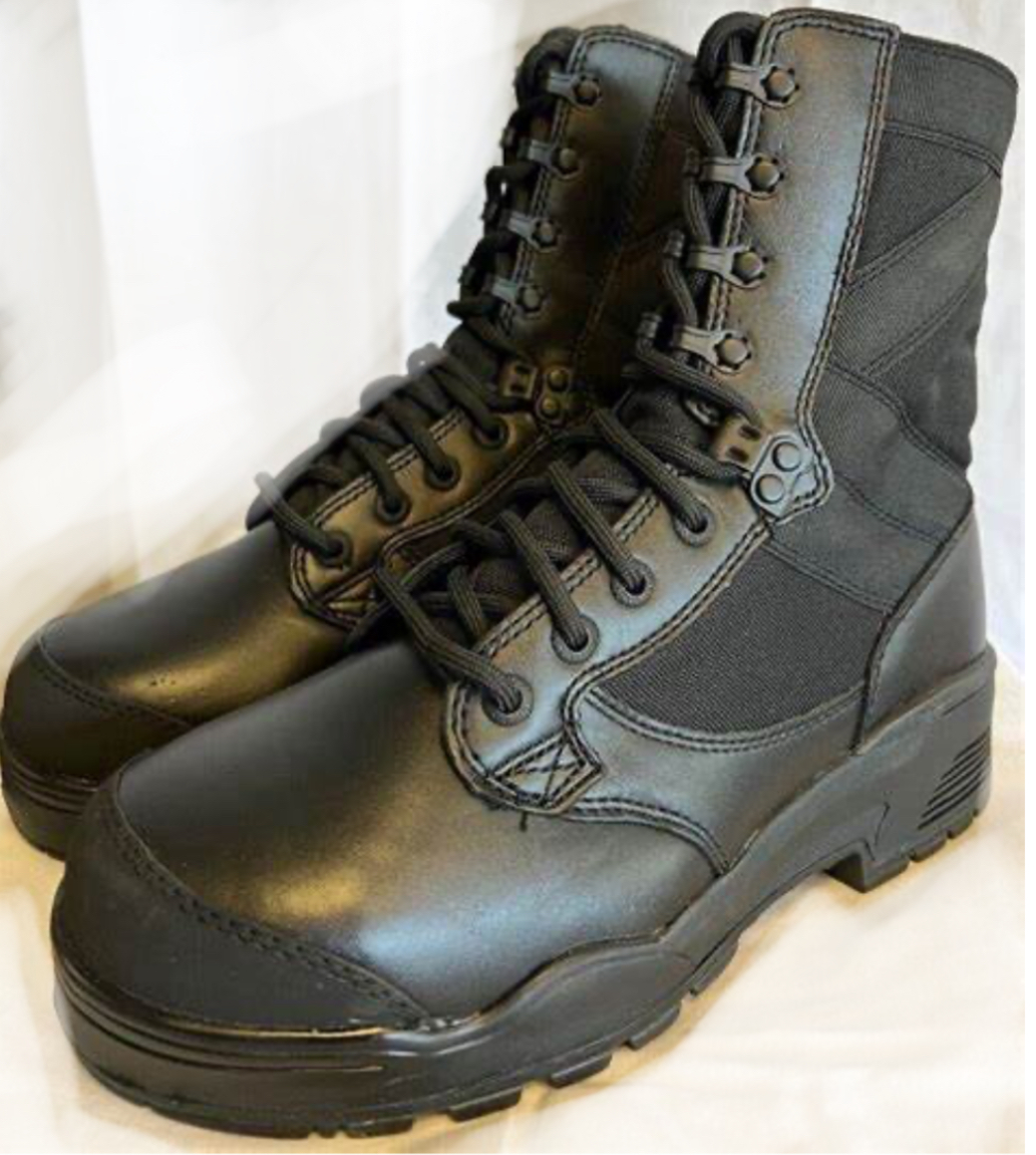 Magnum Amazon Steel Toe- Size 8M and 9M New