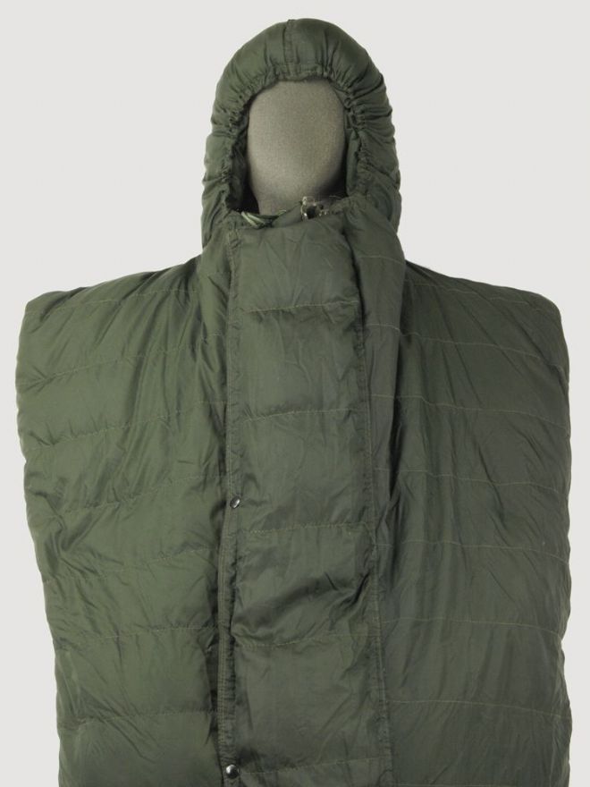 British Arctic Sleeping Bag - Feather filled - £42.00 : Highland Army ...